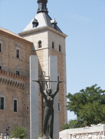 Estatua Alcázar
