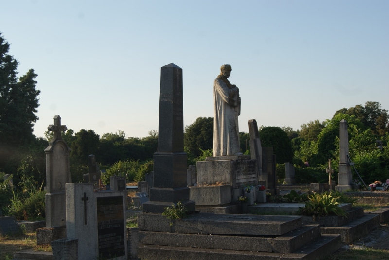 Cementerio de Novi Sad