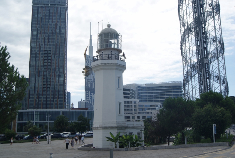 Faro de Batumi en Georgia